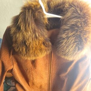SCHWARTZ FURS Spotted lamb jacket with dyed fox collar  M-L